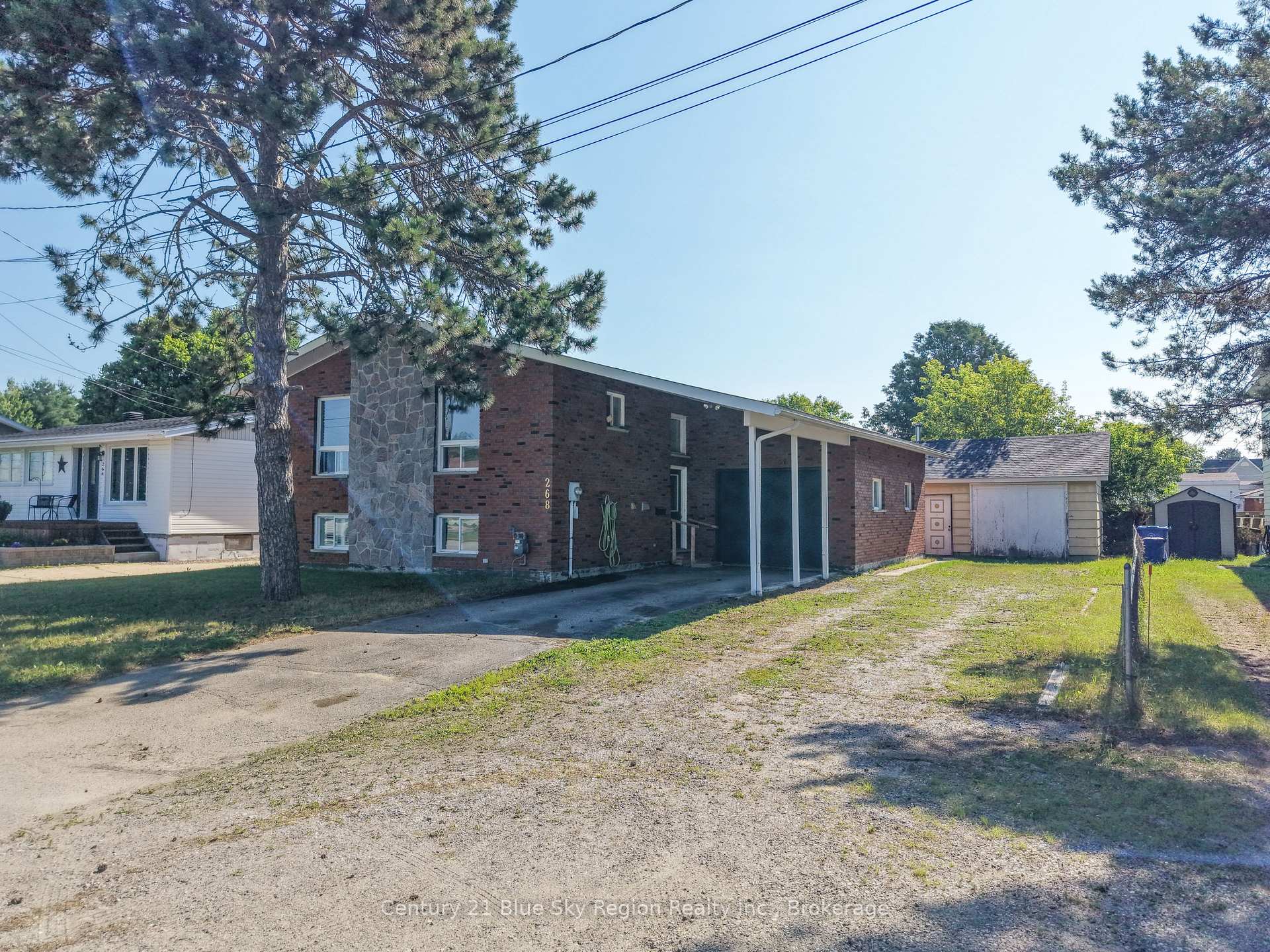 Photo 2 of 268 Levesque Street, West Nipissing, Sturgeon Falls — HOMEH
