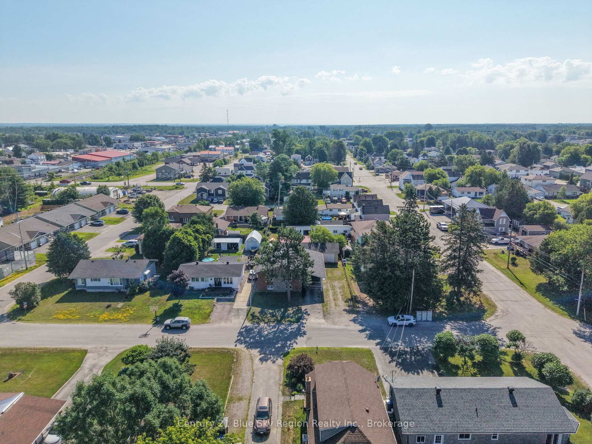 Photo 47 of 268 Levesque Street, West Nipissing, Sturgeon Falls — HOMEH
