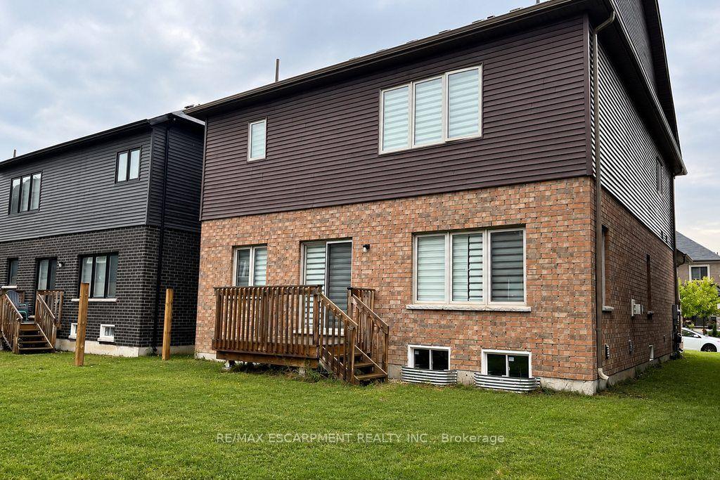 Photo 30 of 5 Sleeth Street, Brantford, Echo Place — HOMEH