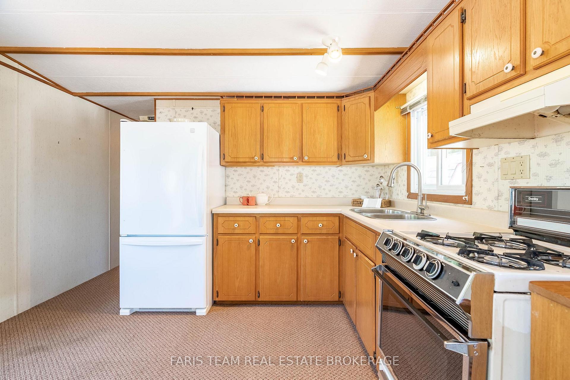 Photo 6 of 79 Stans Circle, Midland — HOMEH
