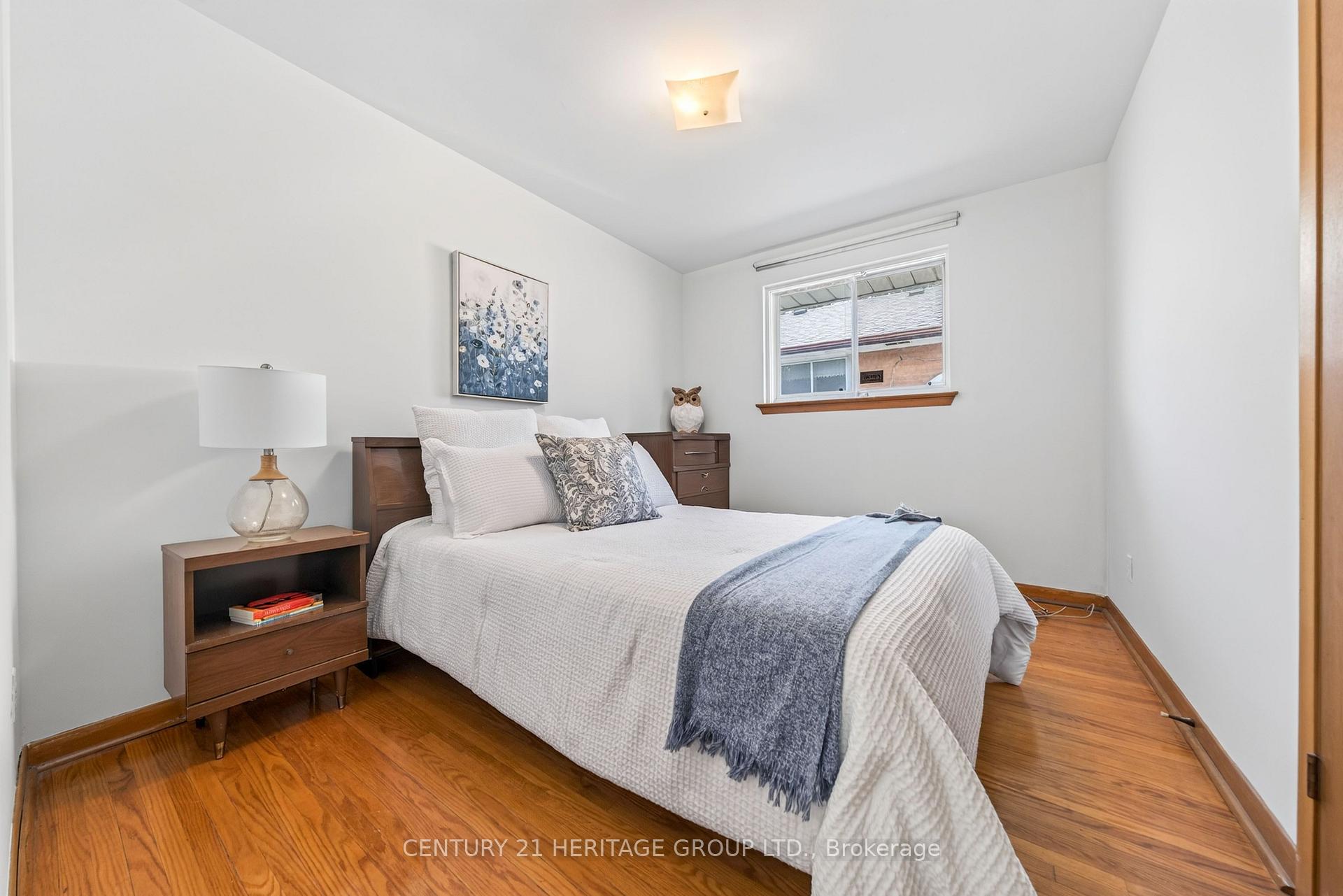 Photo 17 of 33 Jeanette Street, Scarborough, Cliffcrest — HOMEH