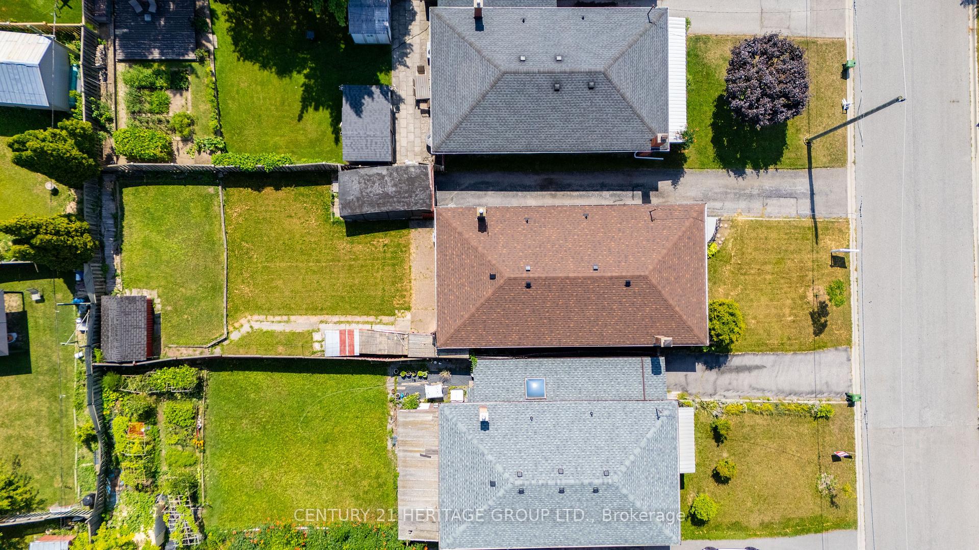 Photo 34 of 33 Jeanette Street, Scarborough, Cliffcrest — HOMEH