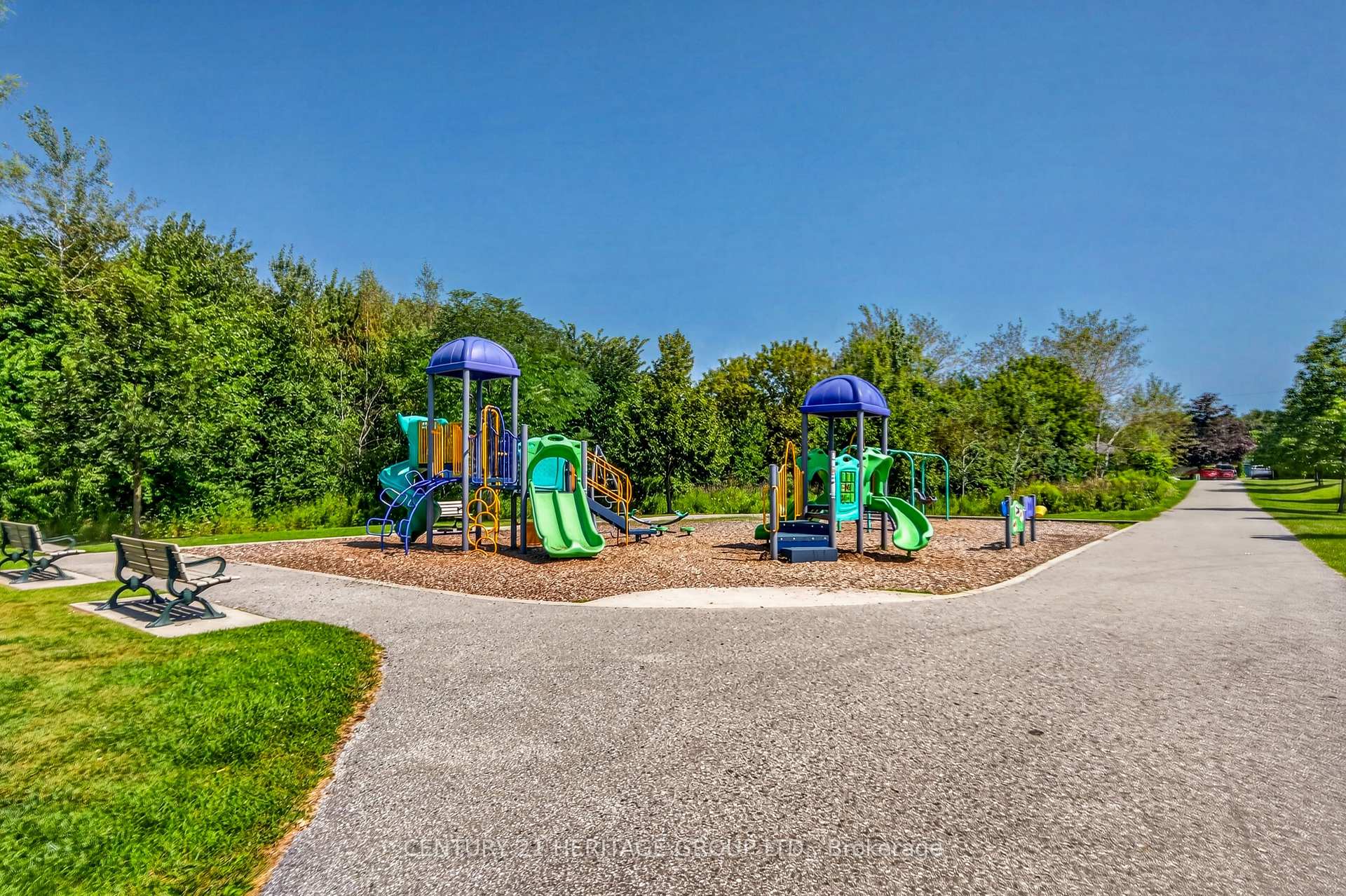 Photo 39 of 33 Jeanette Street, Scarborough, Cliffcrest — HOMEH