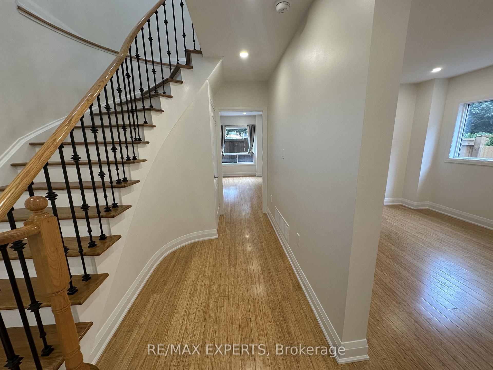 Photo 22 of 249 Rushbrook Drive, Newmarket, Summerhill Estates — HOMEH