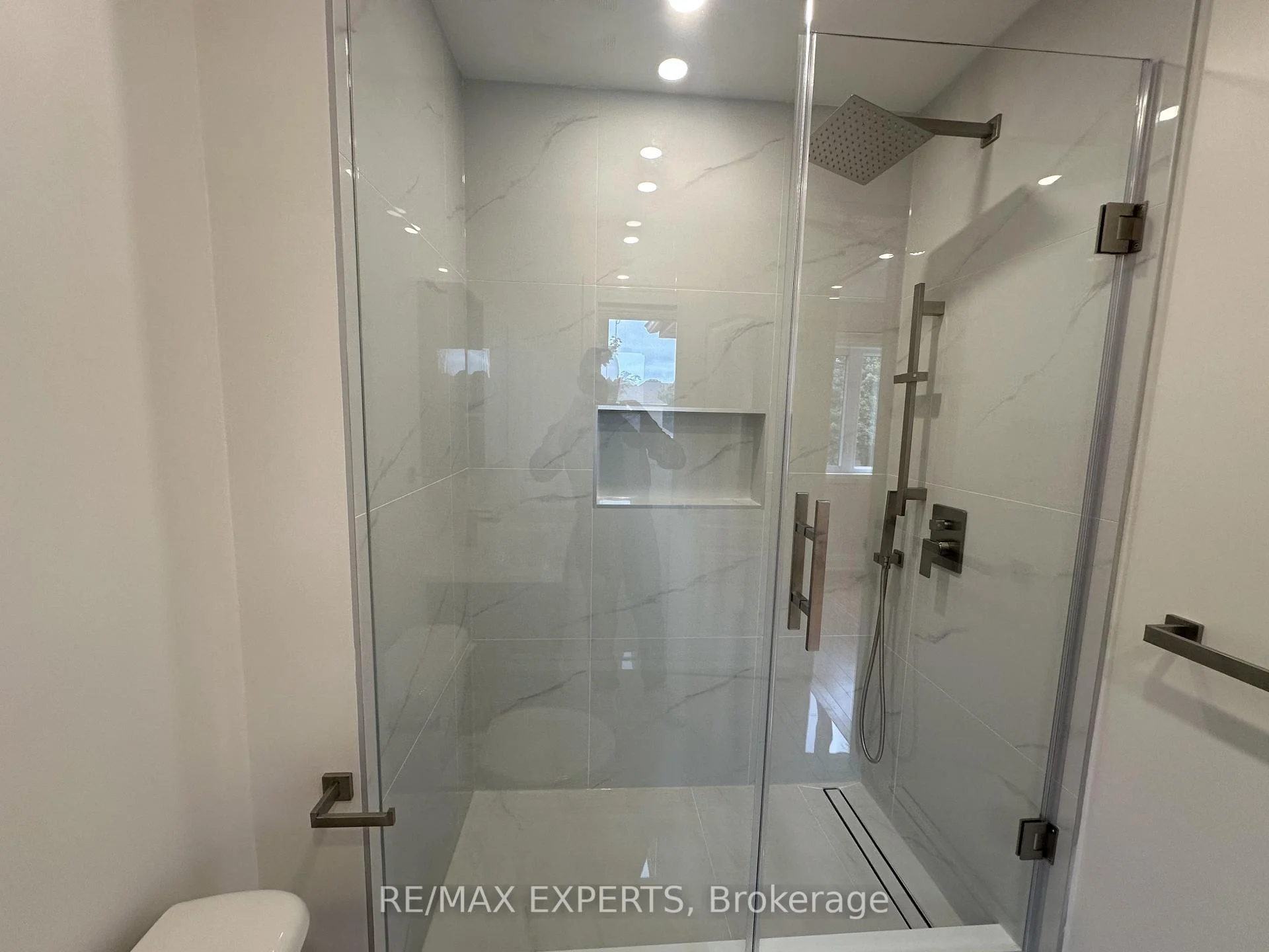 Photo 31 of 249 Rushbrook Drive, Newmarket, Summerhill Estates — HOMEH