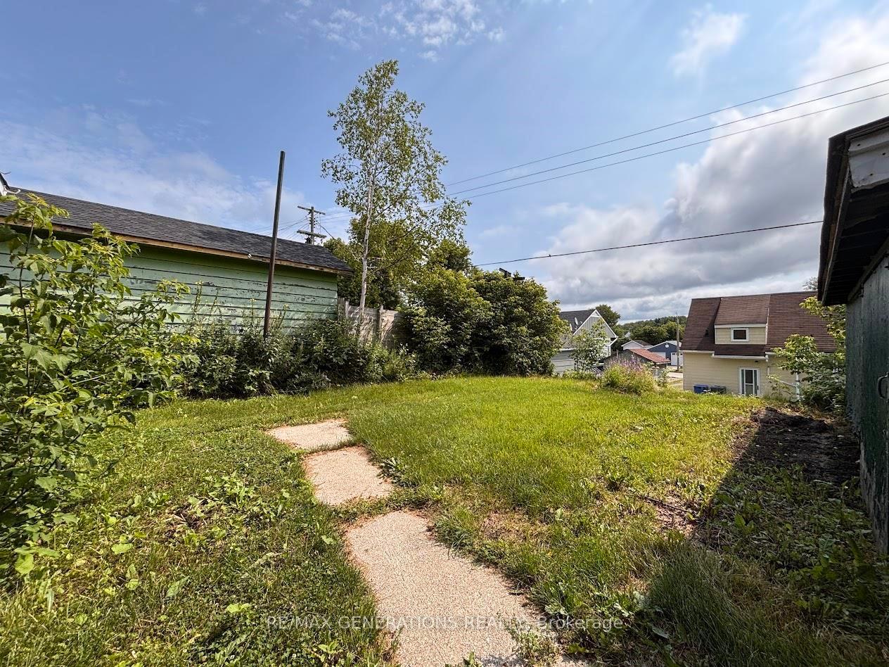 Photo 26 of 7 Mona Drive, Manitouwadge, TB-73 — HOMEH