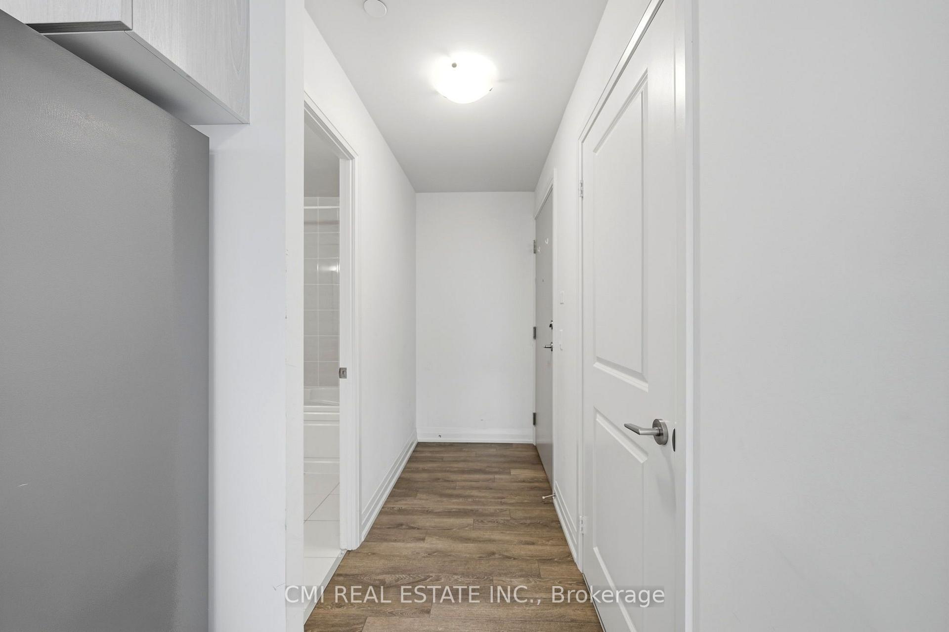 Photo 7 of Unit 611, 10 Meadowglen Place, Scarborough, Woburn — HOMEH