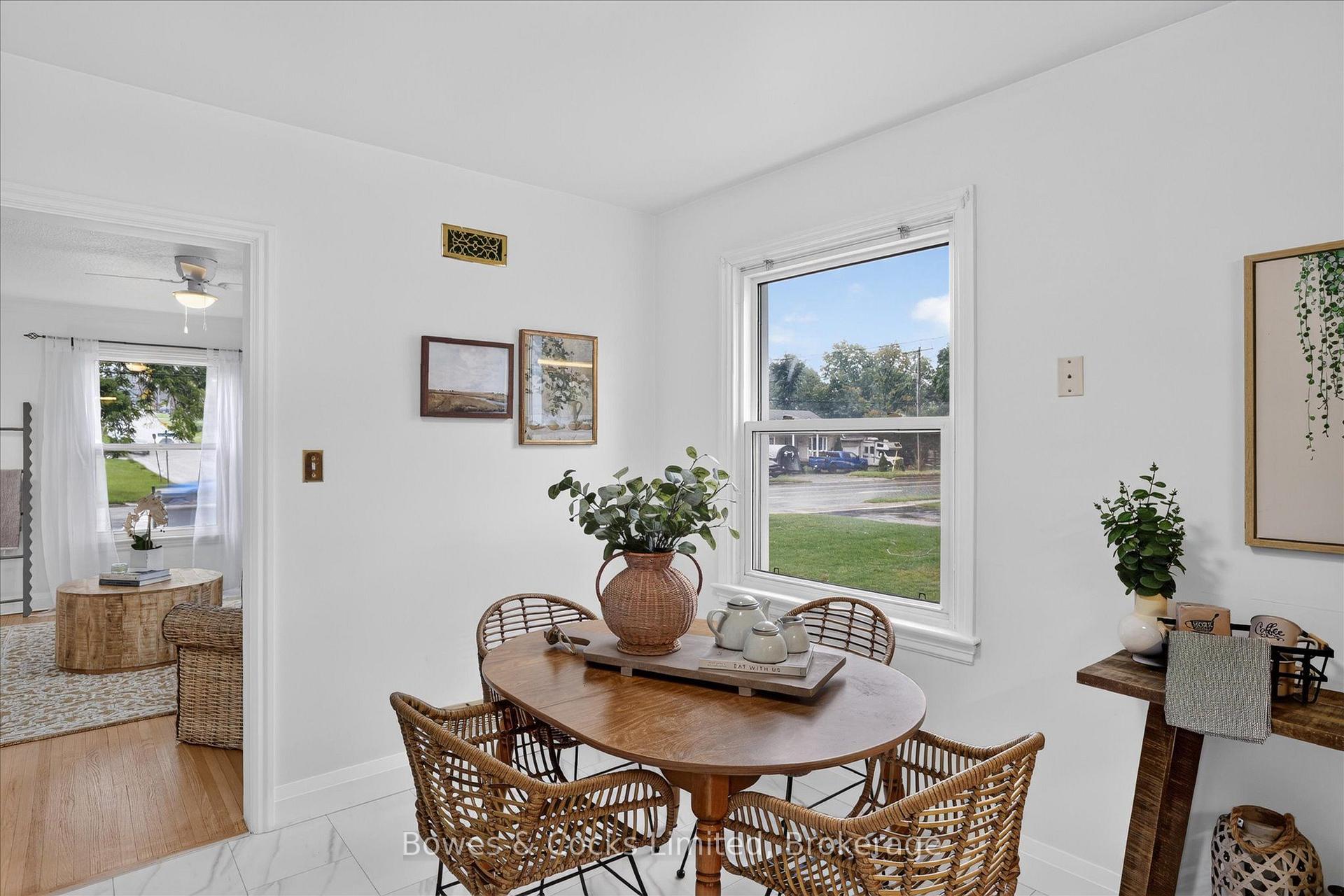 Photo 12 of 1193 Clonsilla Avenue, Peterborough, Town Ward 3 — HOMEH