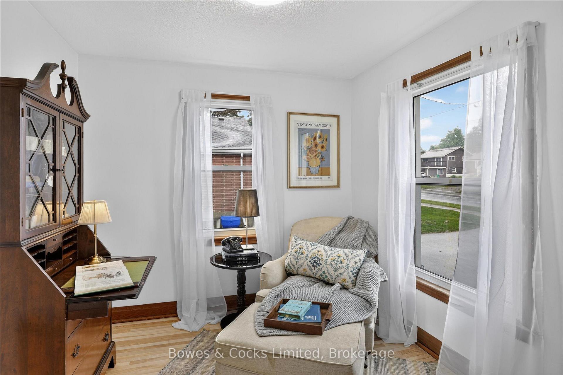 Photo 19 of 1193 Clonsilla Avenue, Peterborough, Town Ward 3 — HOMEH
