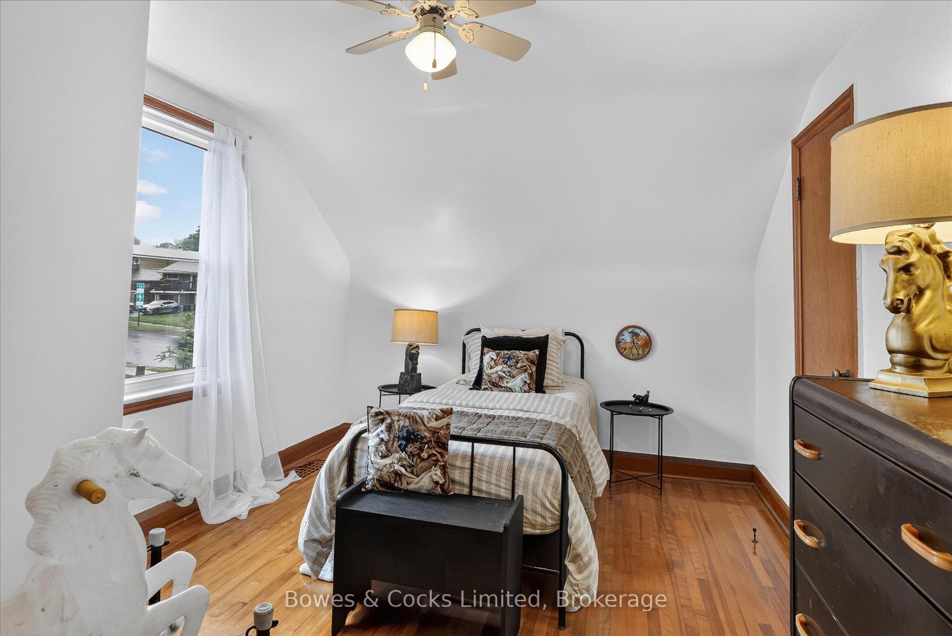 Photo 30 of 1193 Clonsilla Avenue, Peterborough, Town Ward 3 — HOMEH