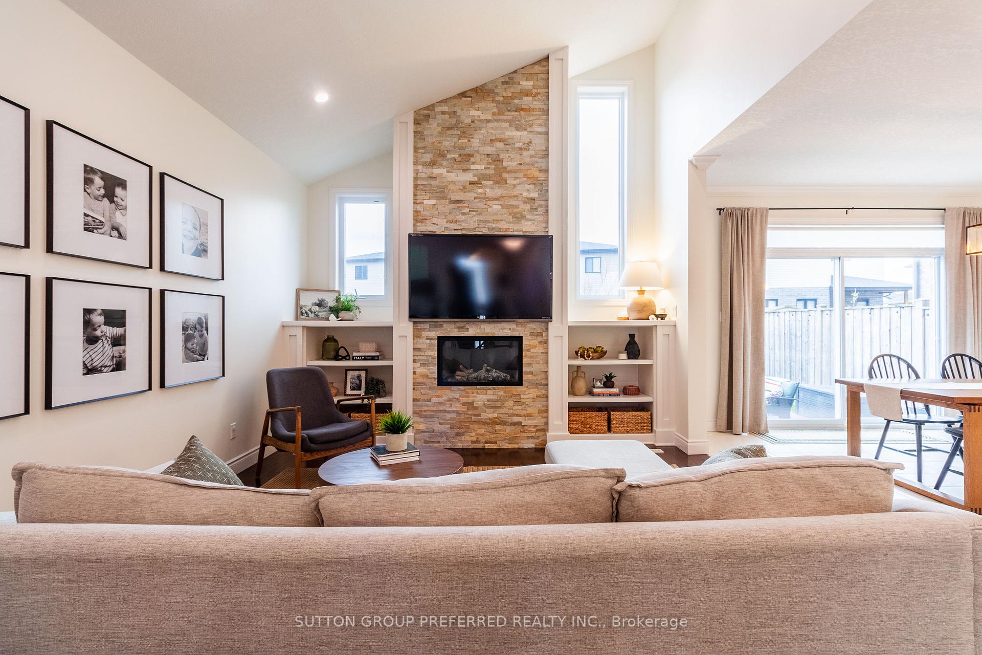 Photo 15 of 6685 Navin Crescent, London, South V — HOMEH