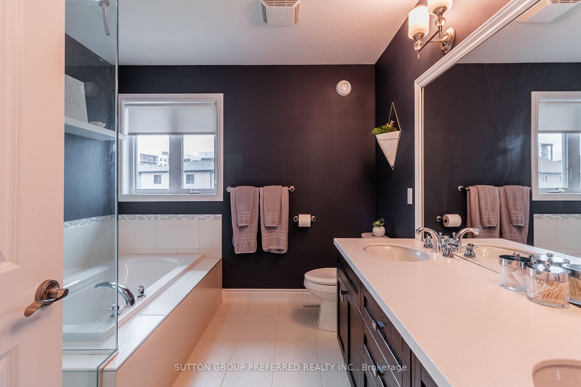 Photo 30 of 6685 Navin Crescent, London, South V — HOMEH