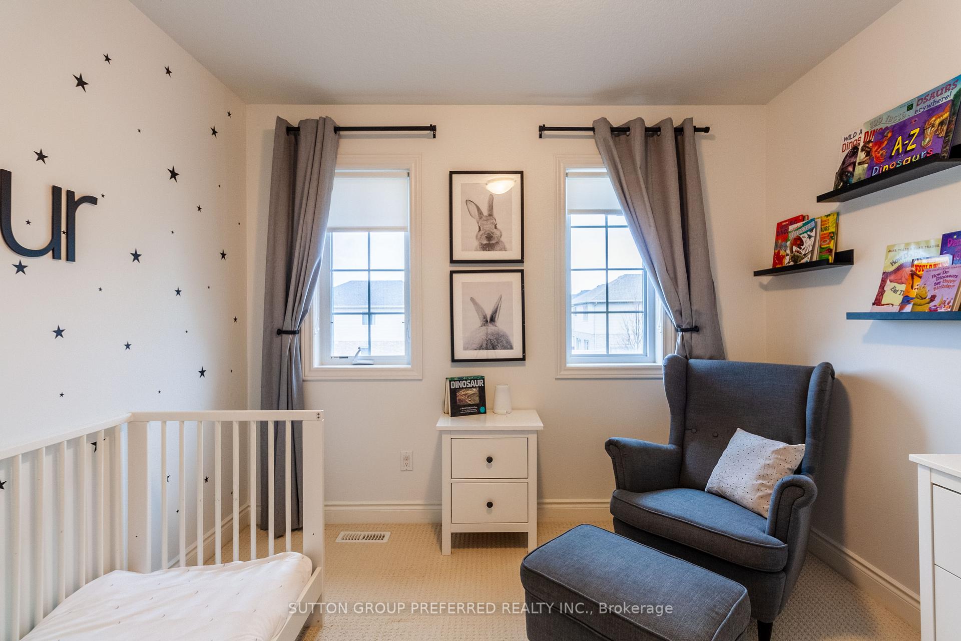 Photo 36 of 6685 Navin Crescent, London, South V — HOMEH