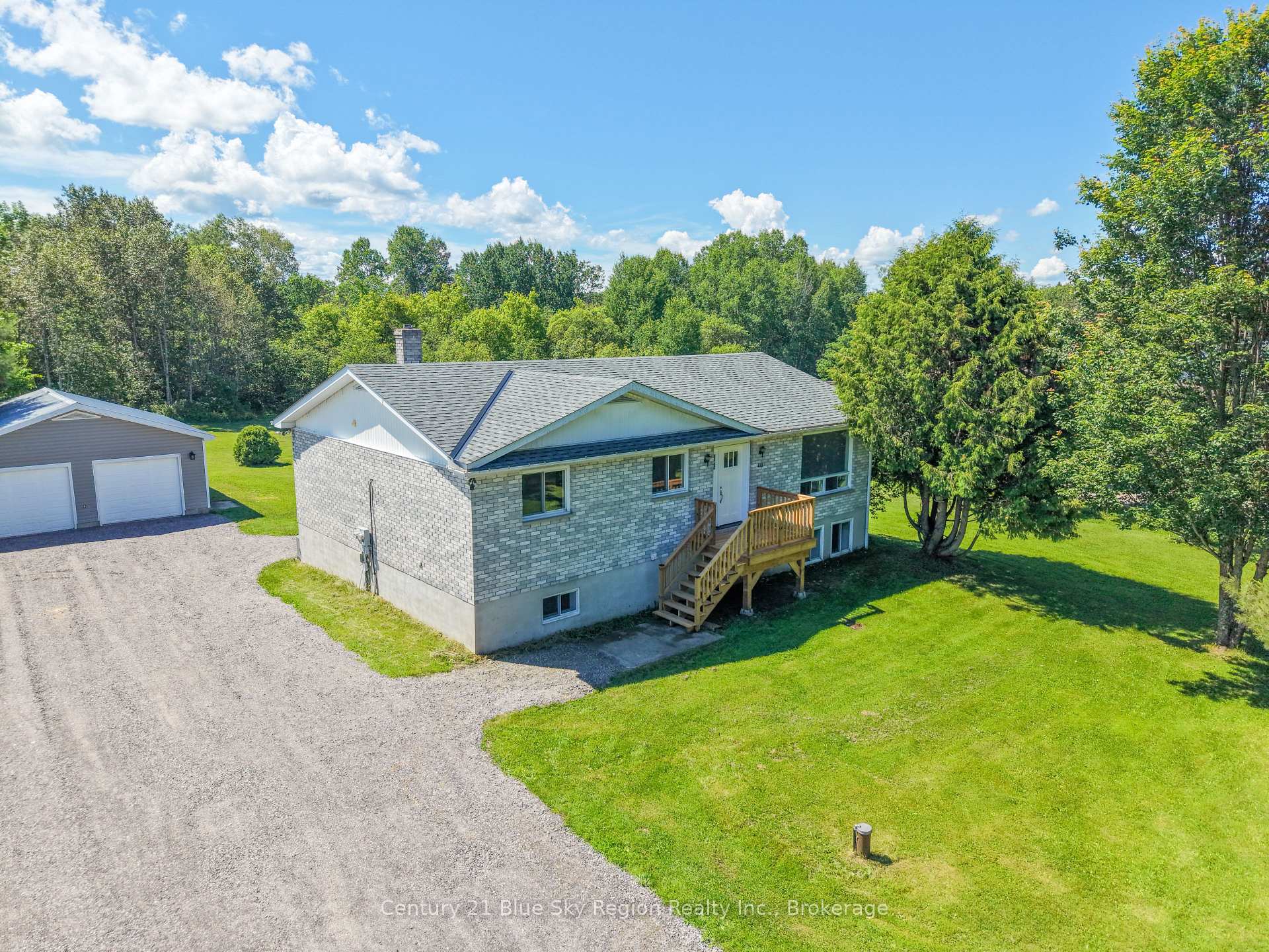 Photo 1 of 418 Laurier Street, Bonfield — HOMEH