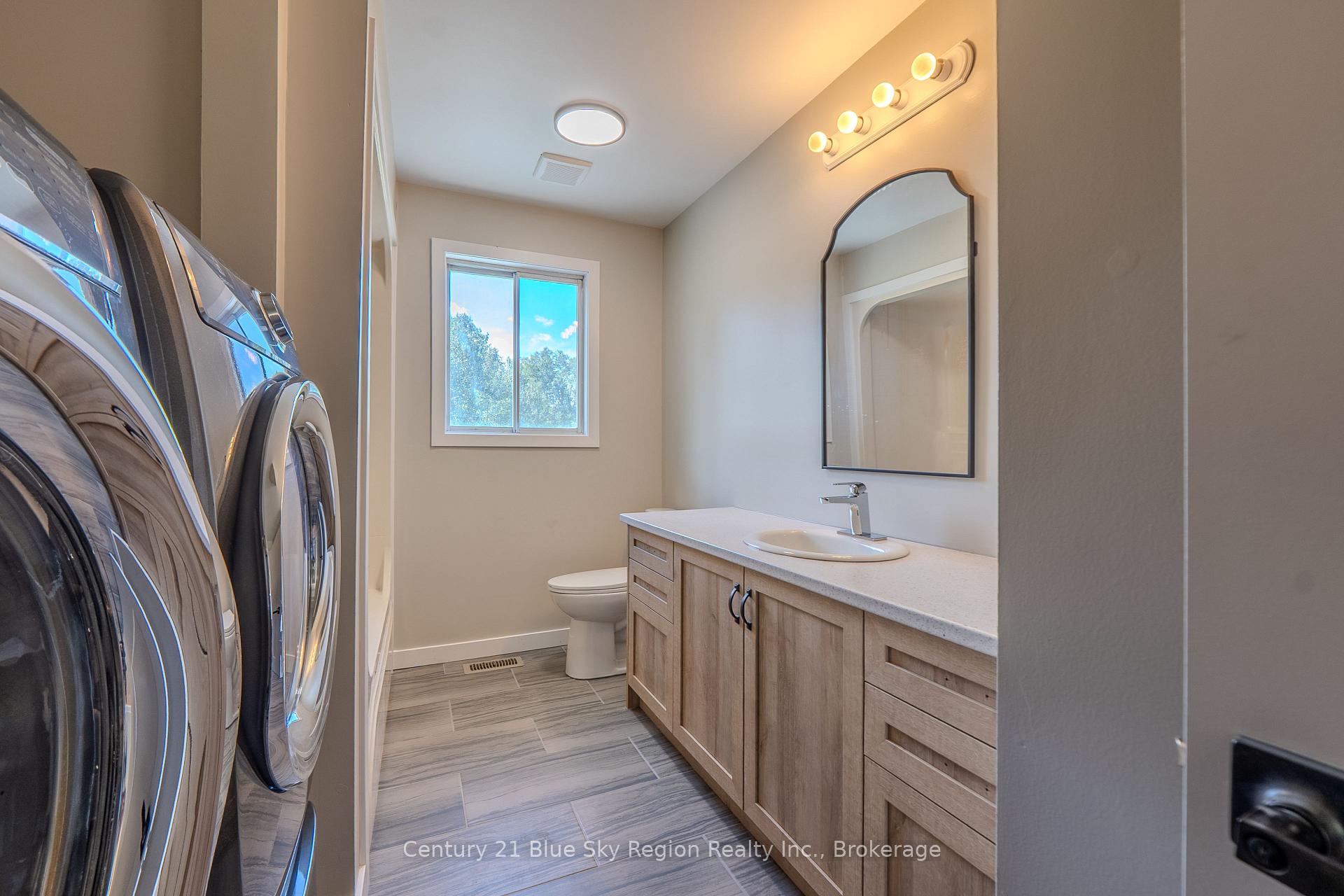 Photo 20 of 418 Laurier Street, Bonfield — HOMEH