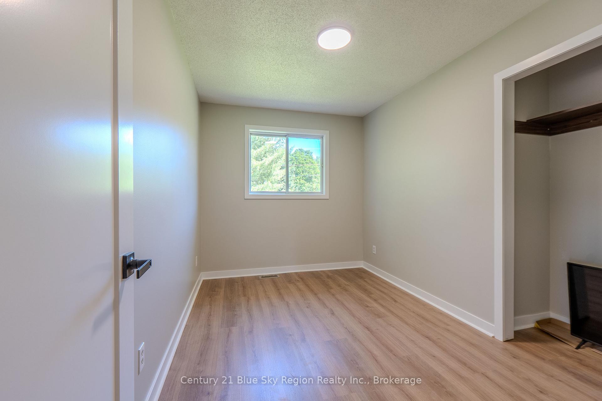 Photo 25 of 418 Laurier Street, Bonfield — HOMEH