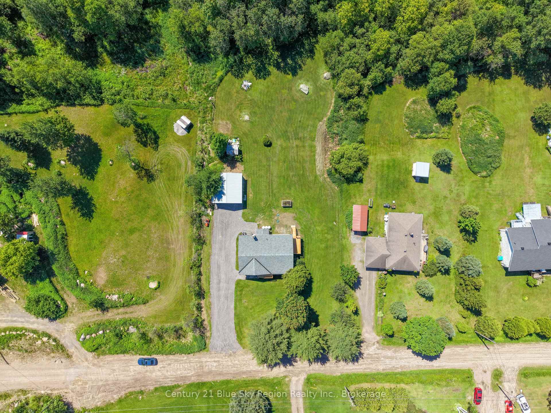 Photo 48 of 418 Laurier Street, Bonfield — HOMEH