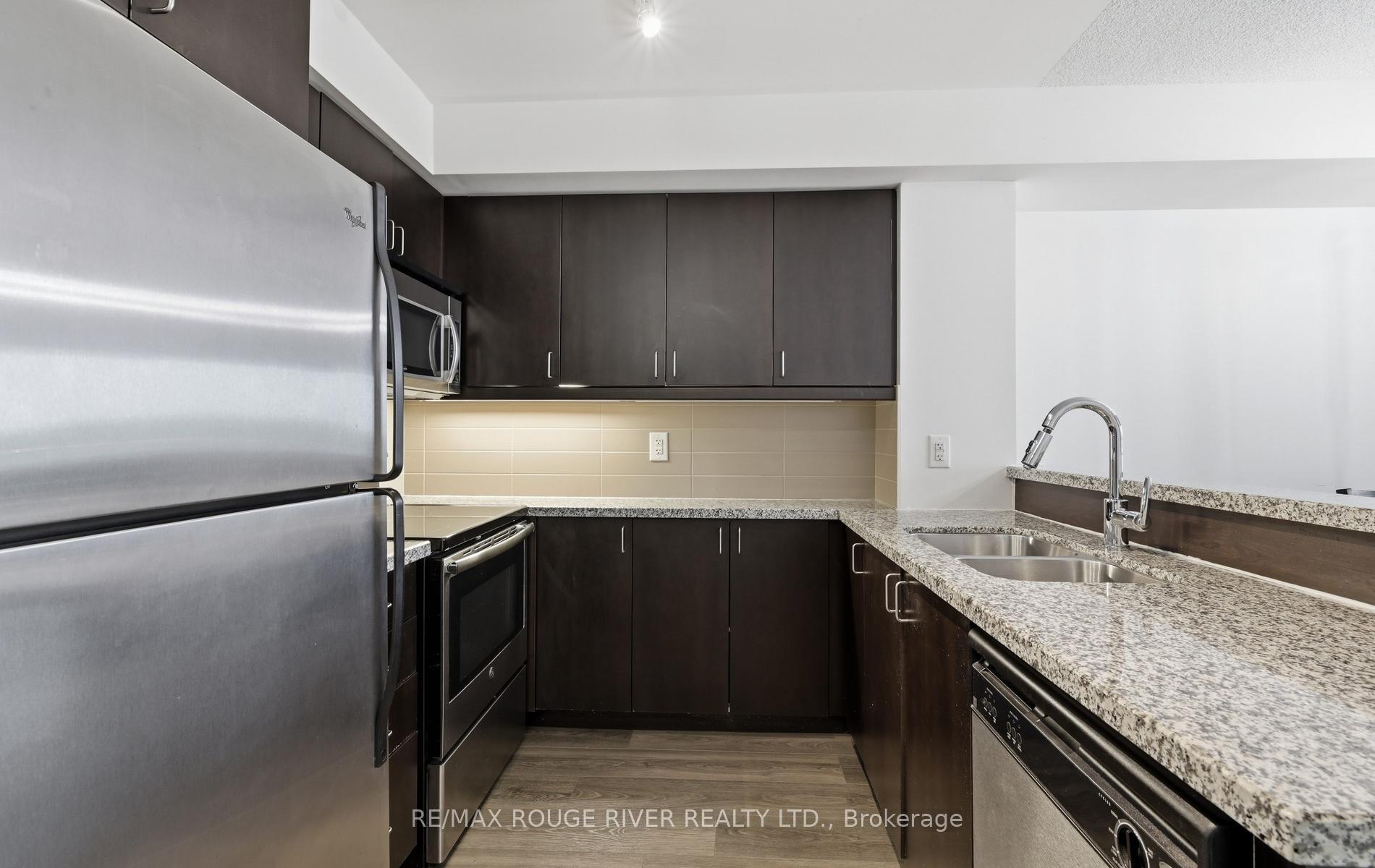 Photo 6 of Unit 414, 1235 Bayly Street, Pickering, Bay Ridges — HOMEH