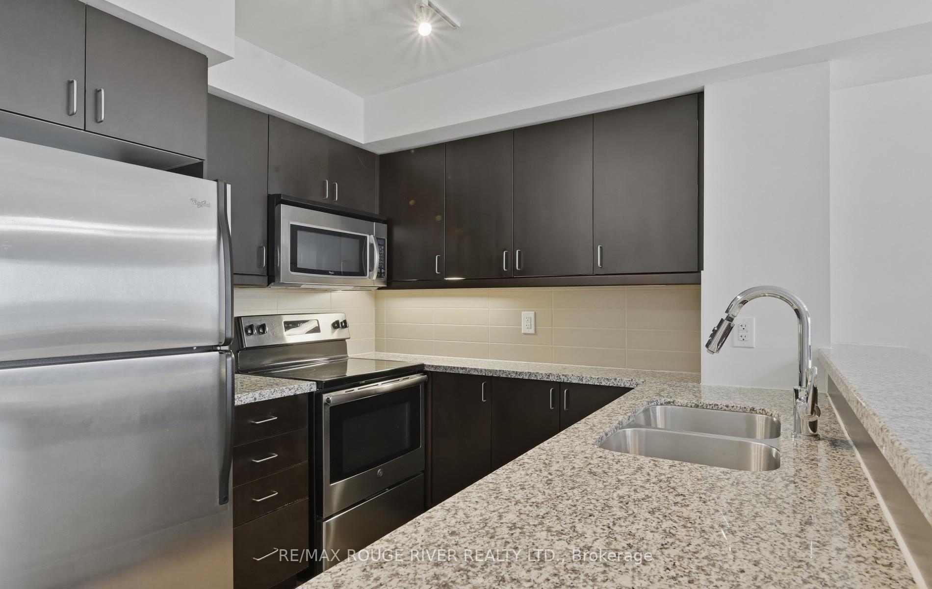 Photo 8 of Unit 414, 1235 Bayly Street, Pickering, Bay Ridges — HOMEH