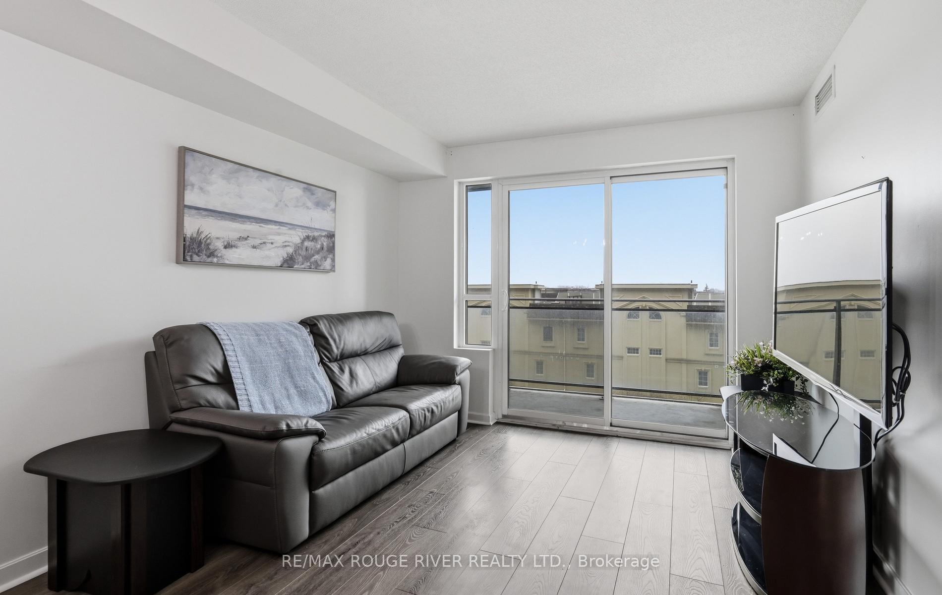 Photo 12 of Unit 414, 1235 Bayly Street, Pickering, Bay Ridges — HOMEH