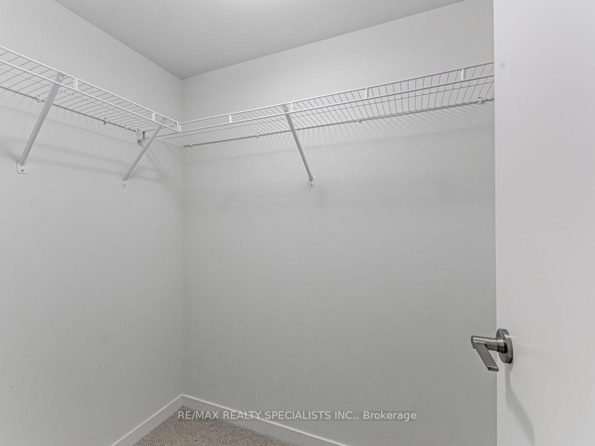 Photo 24 of Unit 77, 39 Honeycrisp Crescent, Vaughan, Vaughan Corporate Centre — HOMEH