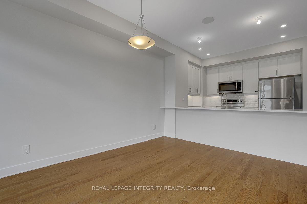 Photo 15 of 813 Brian Good Avenue, Ottawa, Riverside South/Gloucester Glen — HOMEH