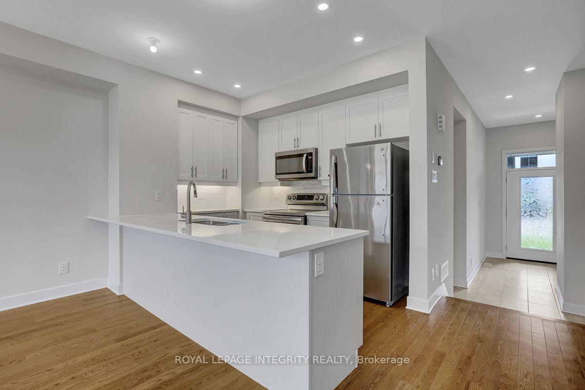 Photo 16 of 813 Brian Good Avenue, Ottawa, Riverside South/Gloucester Glen — HOMEH