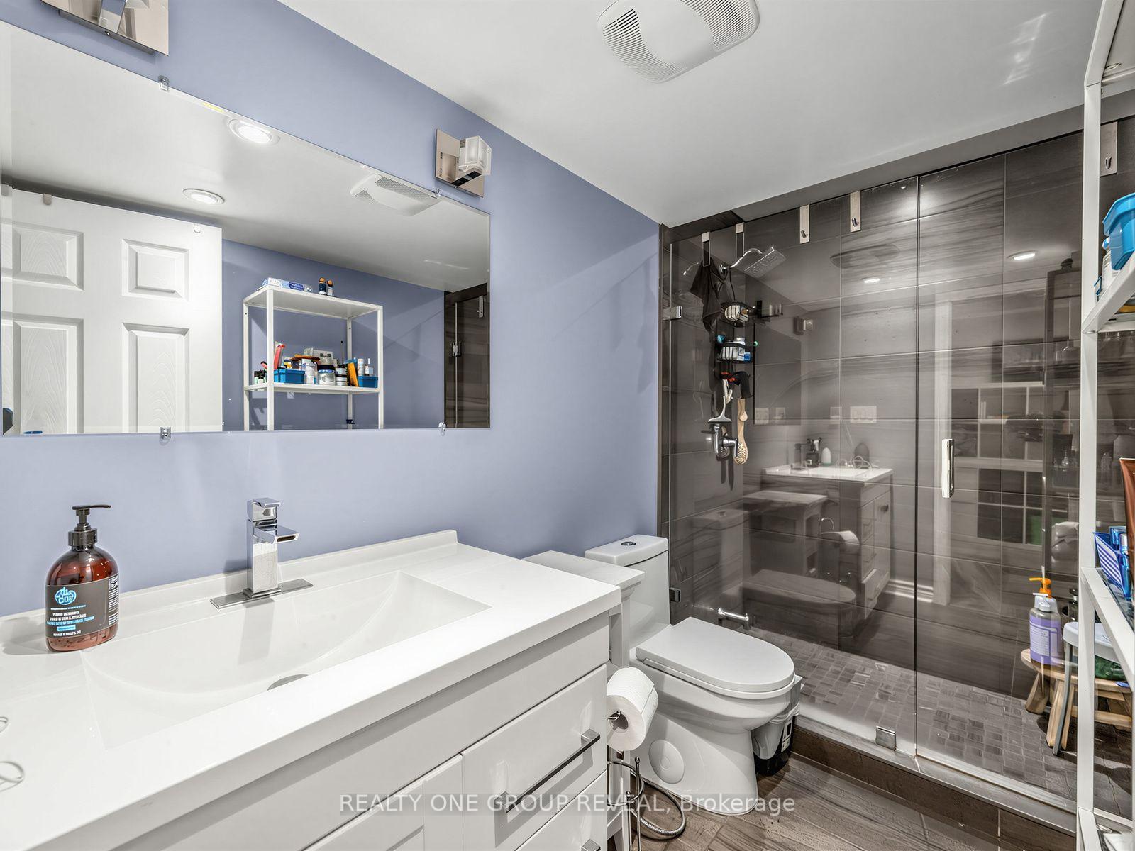 Photo 19 of 6122 Coxswain Crescent, Mississauga, East Credit — HOMEH