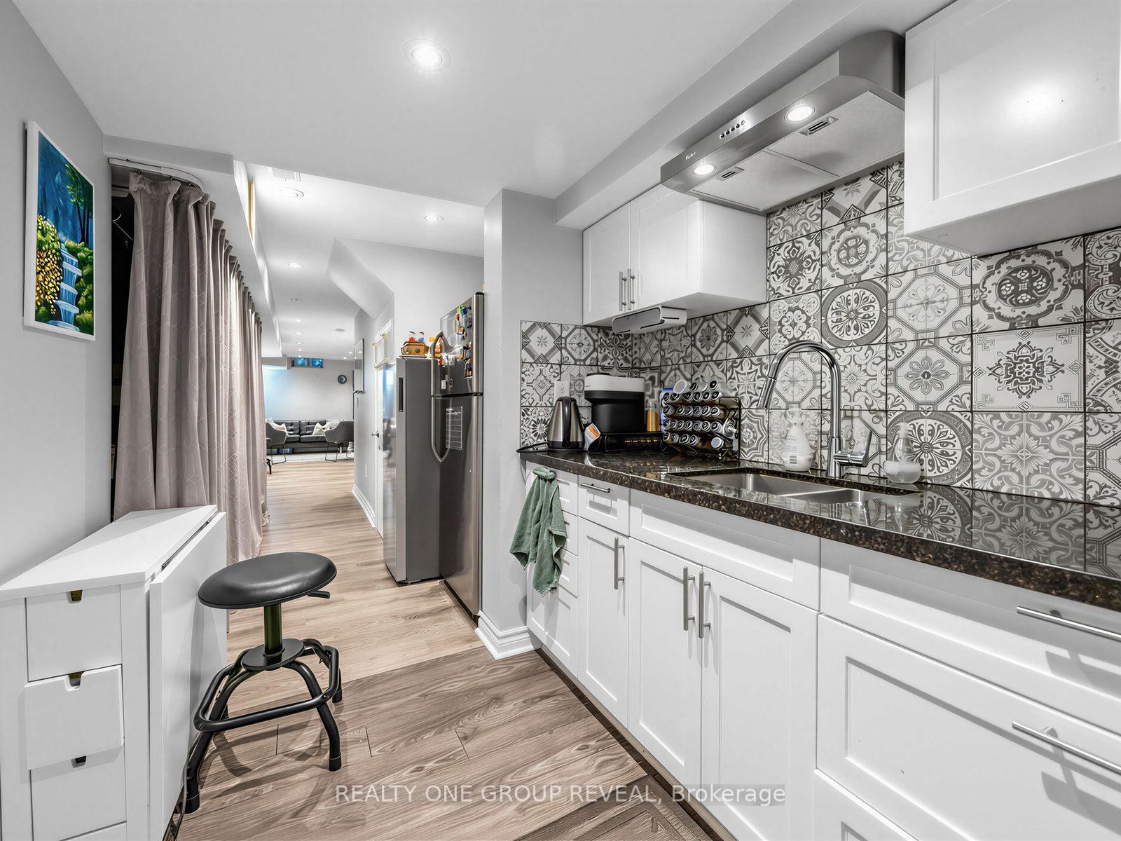 Photo 20 of 6122 Coxswain Crescent, Mississauga, East Credit — HOMEH