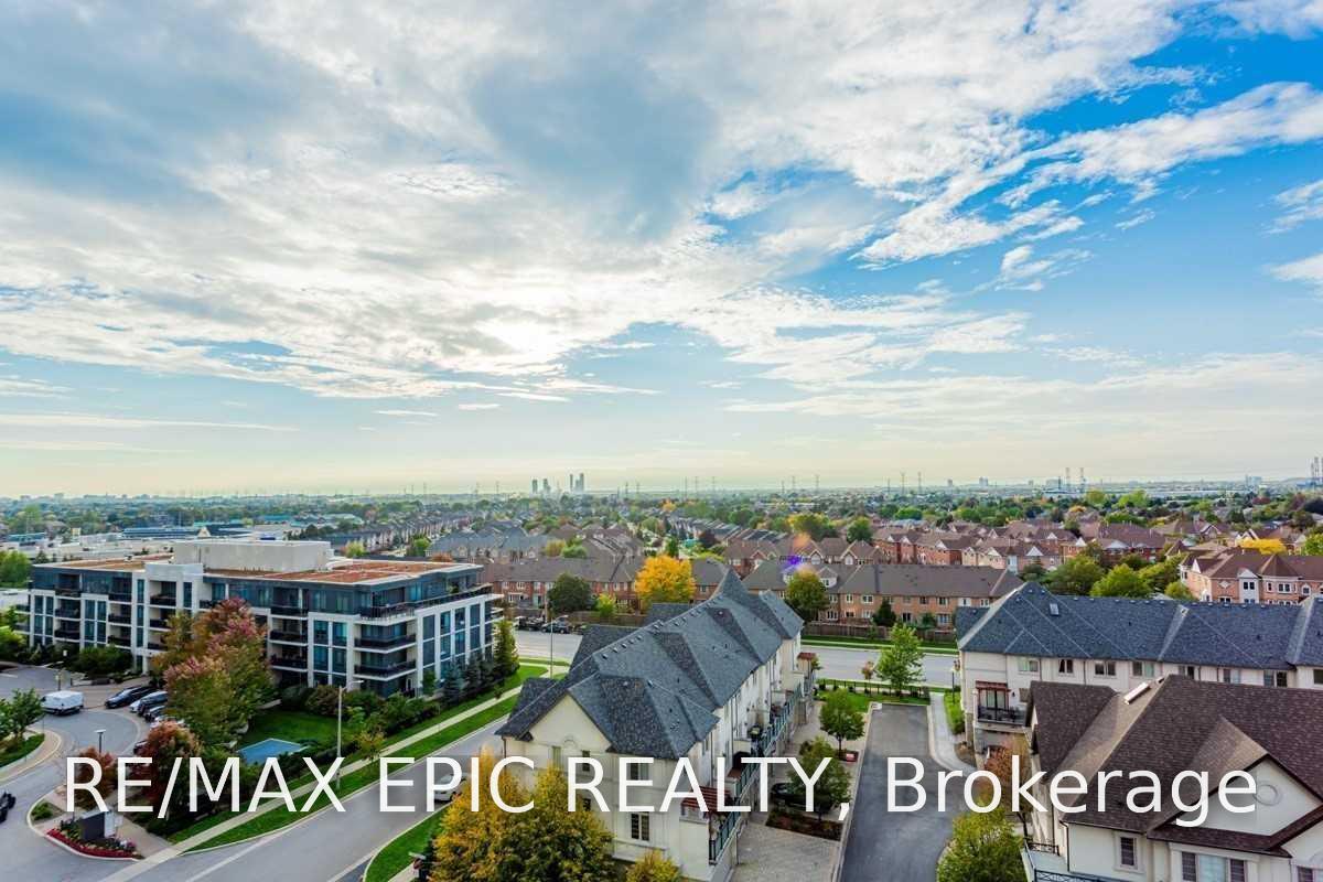 Photo 9 of Unit 810, 30 North Park Road, Vaughan, Beverley Glen — HOMEH