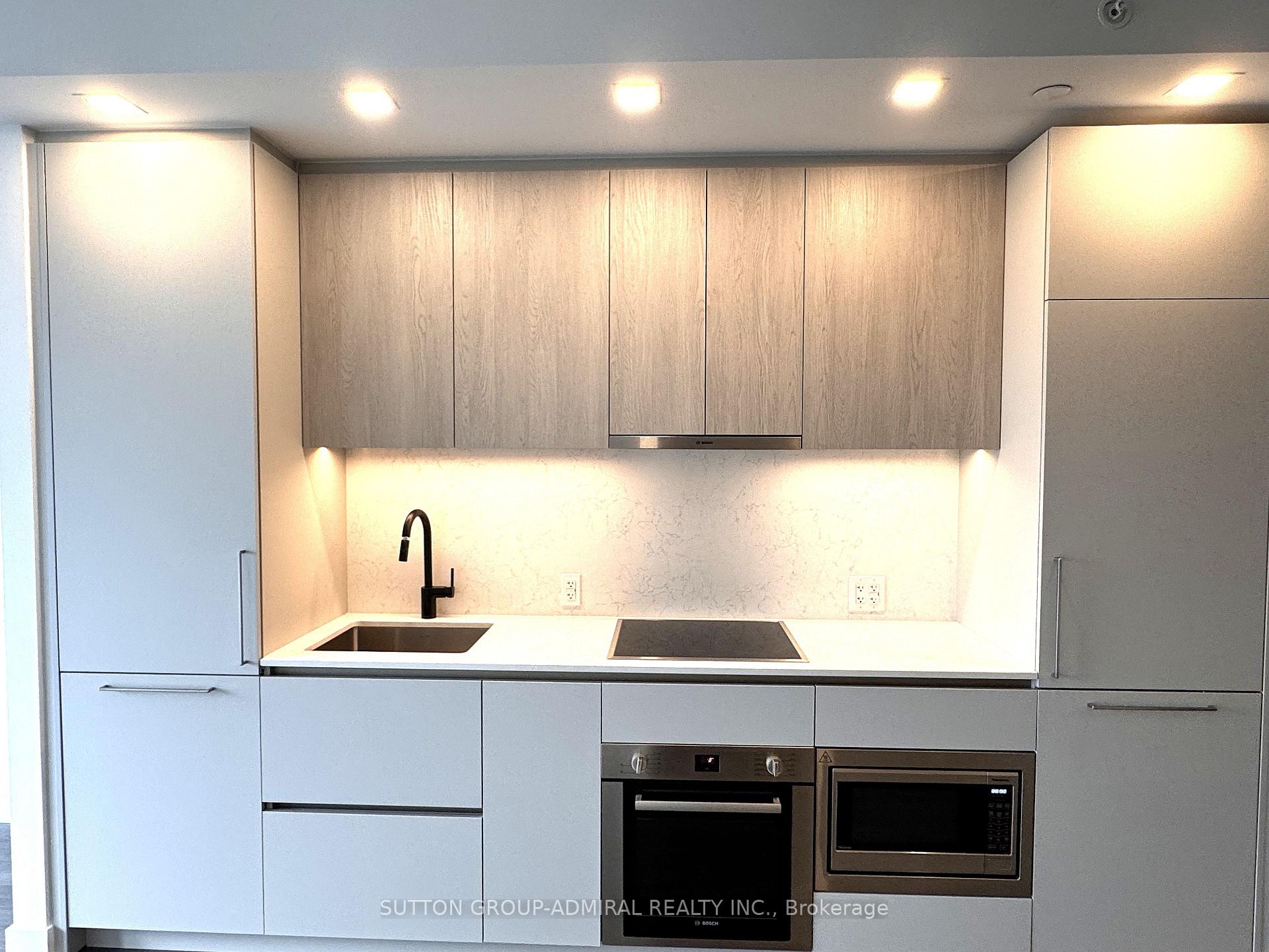 Photo 15 of Unit 4705, 609 Sherbourne Street, Toronto, North St. James Town — HOMEH