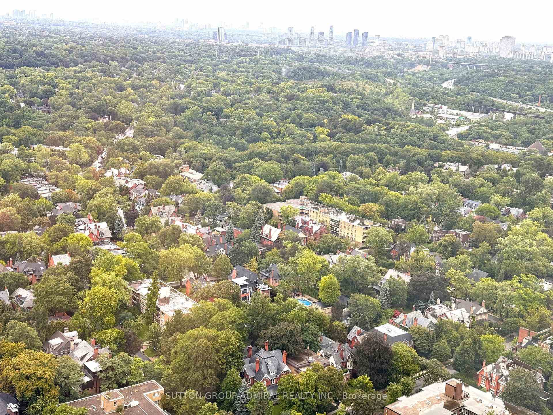Photo 34 of Unit 4705, 609 Sherbourne Street, Toronto, North St. James Town — HOMEH
