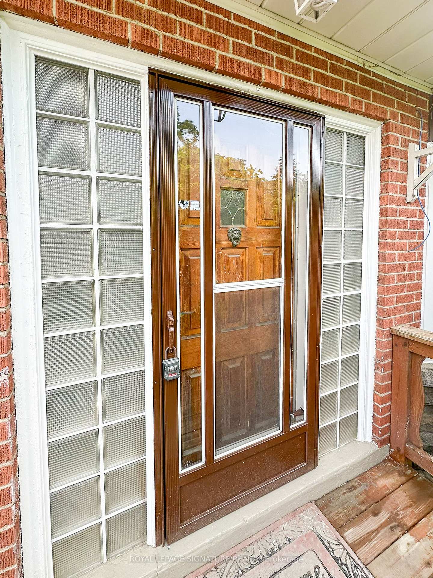 Photo 4 of Unit A122, 27 Millen Avenue, Hamilton, Centremount — HOMEH