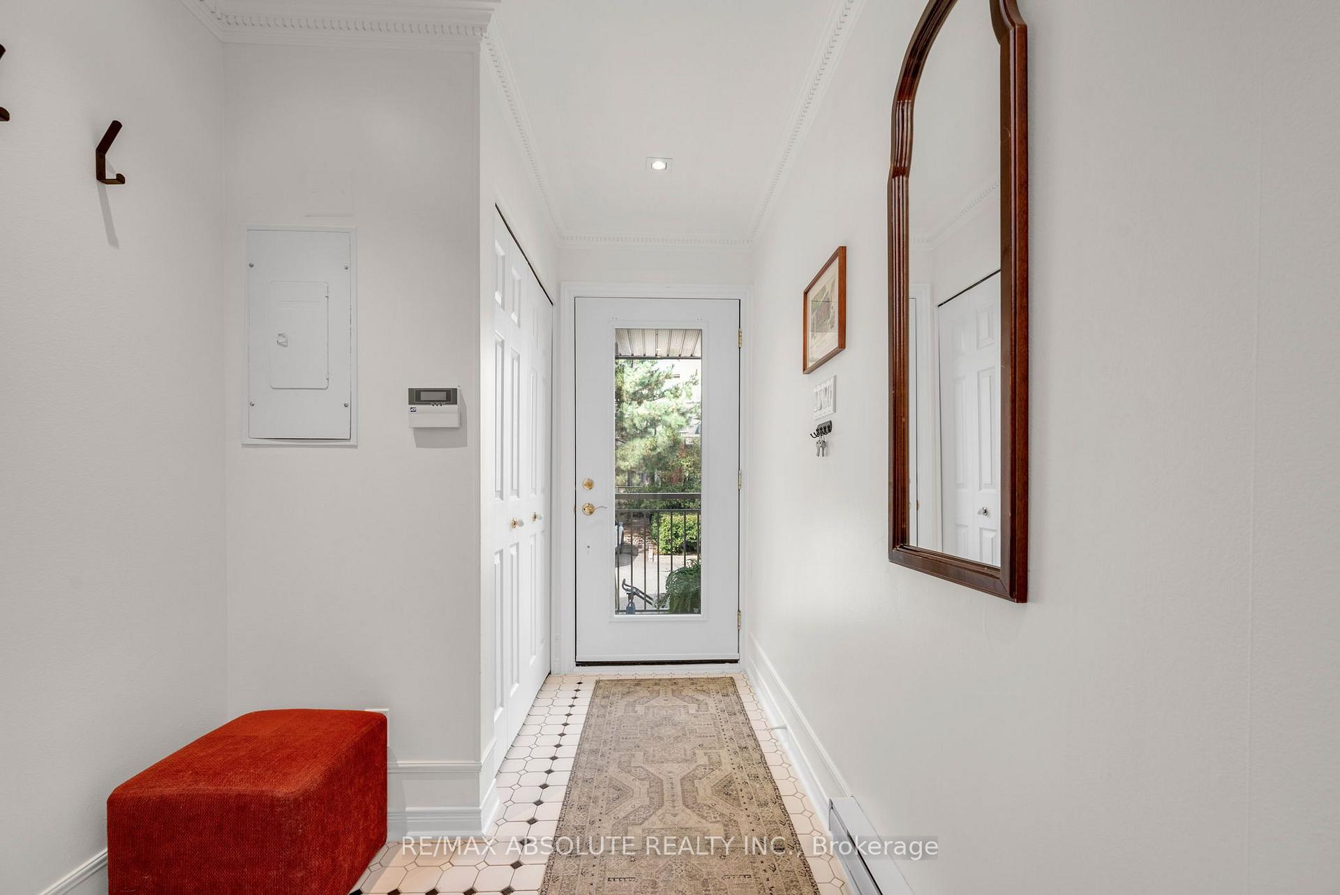 Photo 5 of Unit 16, 20 Charlevoix Street, Ottawa, Vanier — HOMEH