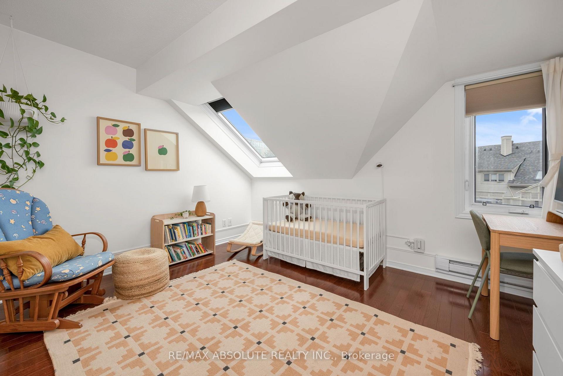 Photo 43 of Unit 16, 20 Charlevoix Street, Ottawa, Vanier — HOMEH