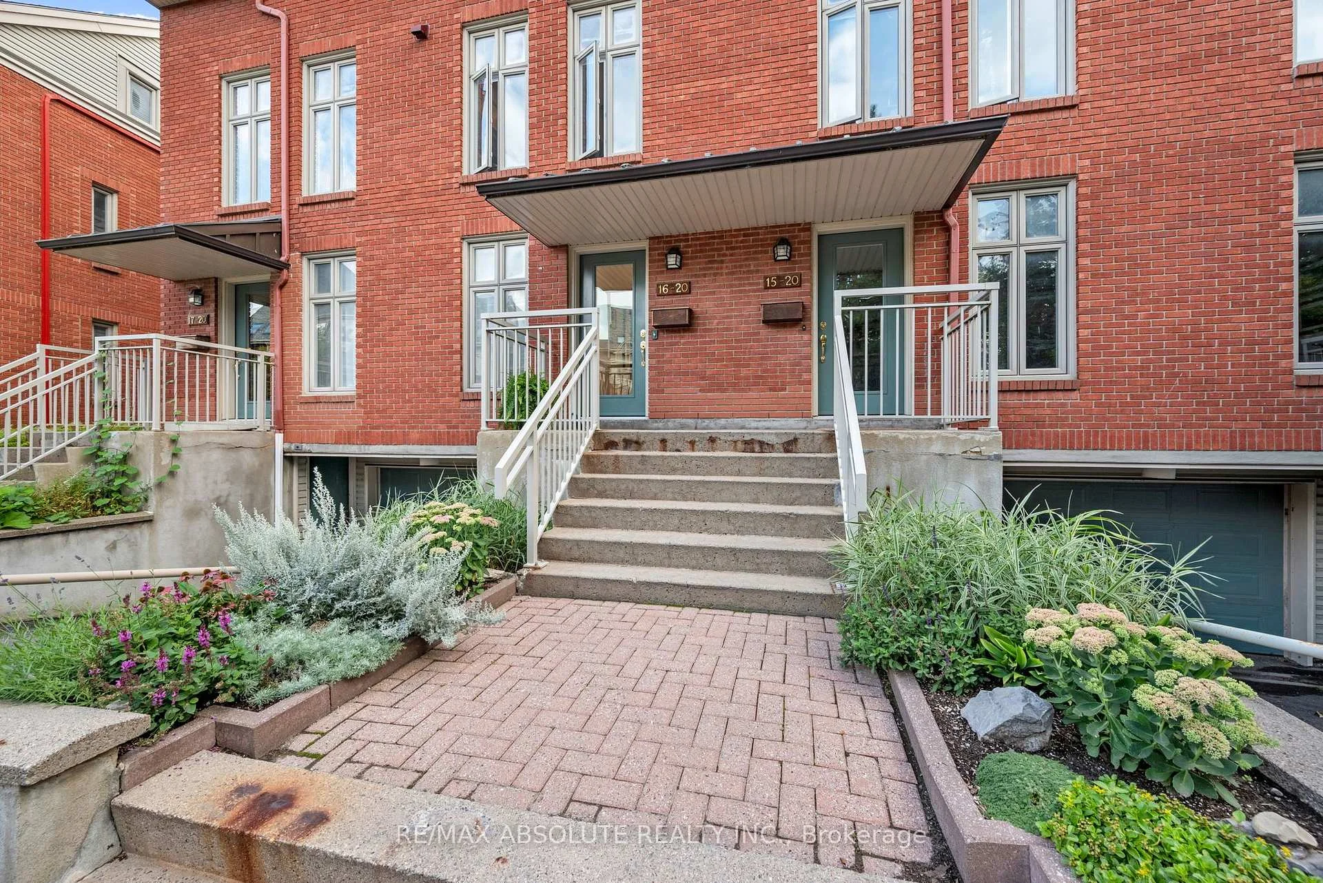 Photo 11 of Unit 16, 20 Charlevoix Street, Ottawa, Vanier — HOMEH