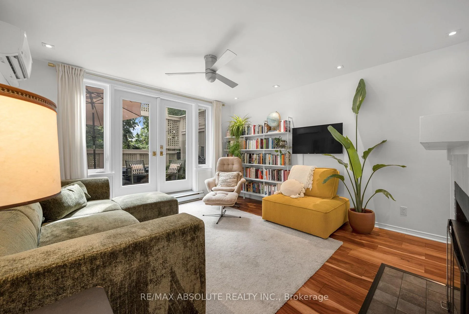 Photo 24 of Unit 16, 20 Charlevoix Street, Ottawa, Vanier — HOMEH