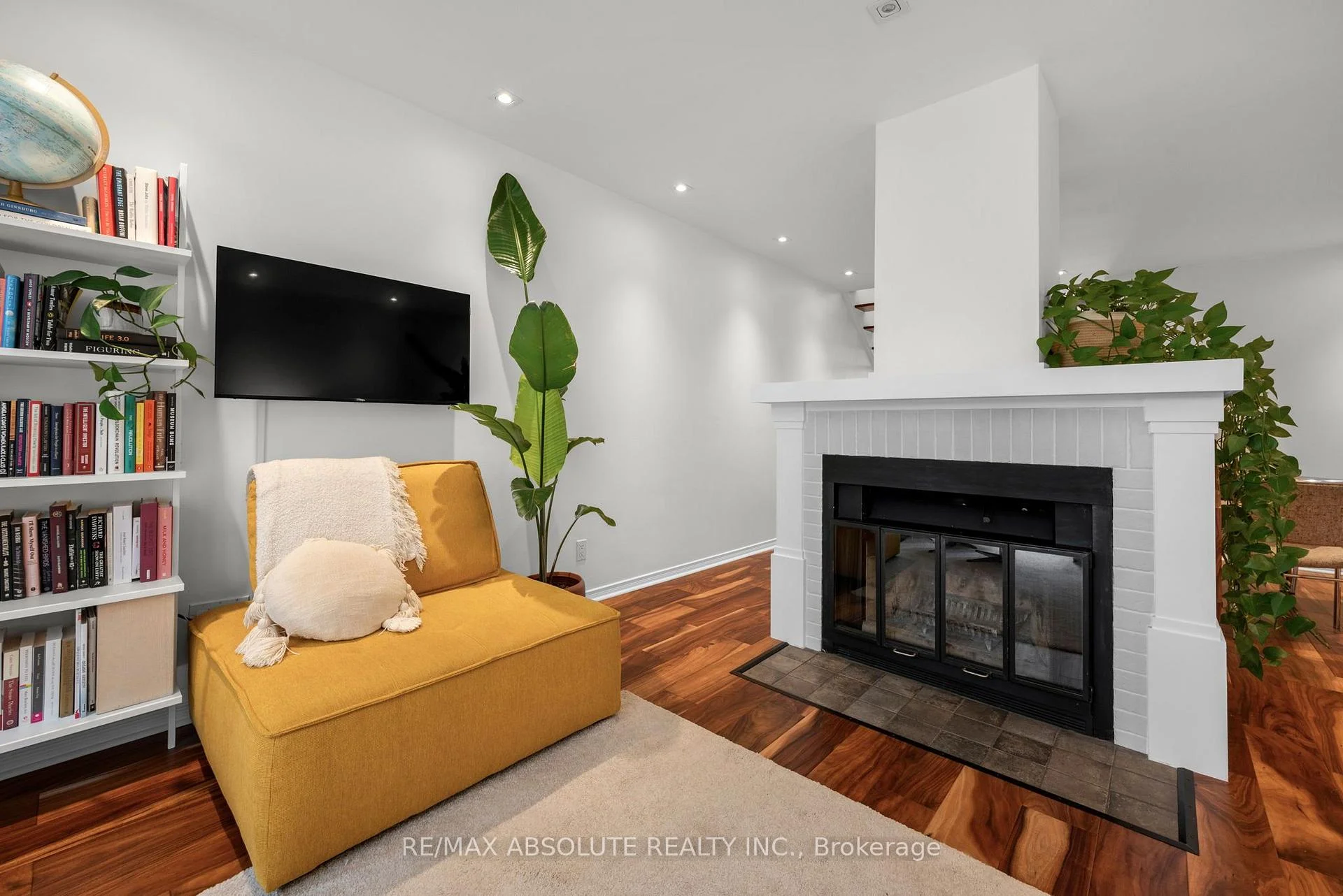 Photo 26 of Unit 16, 20 Charlevoix Street, Ottawa, Vanier — HOMEH