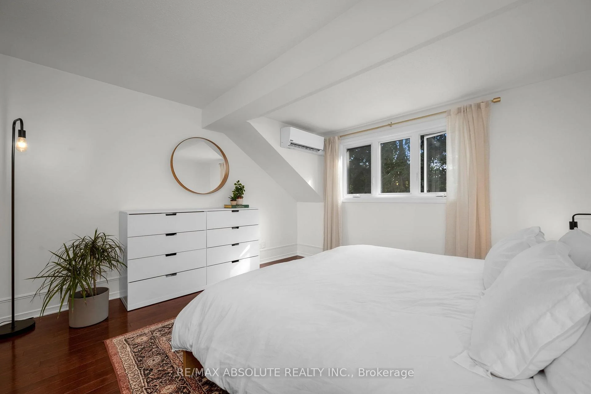 Photo 62 of Unit 16, 20 Charlevoix Street, Ottawa, Vanier — HOMEH