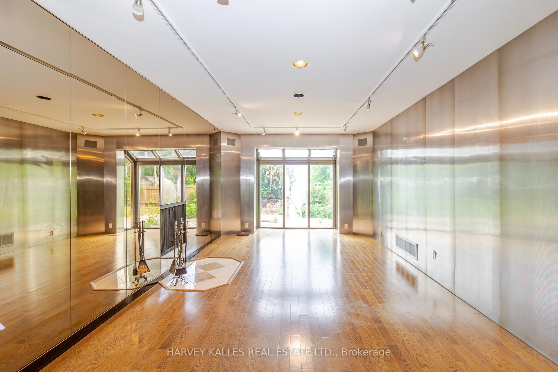 Photo 26 of 54 Aileen Road, Markham, Aileen-Willowbrook — HOMEH