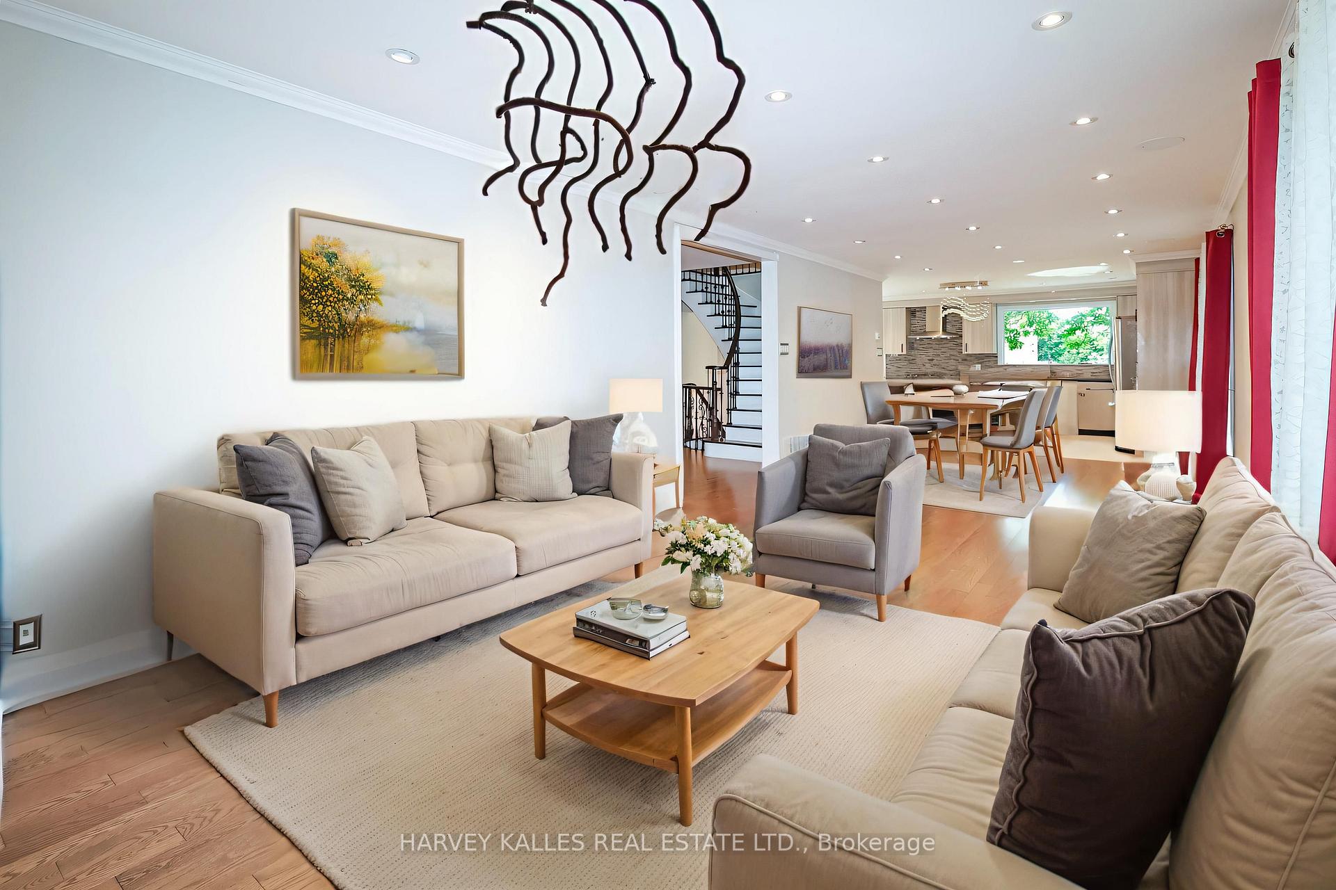 Photo 35 of 54 Aileen Road, Markham, Aileen-Willowbrook — HOMEH