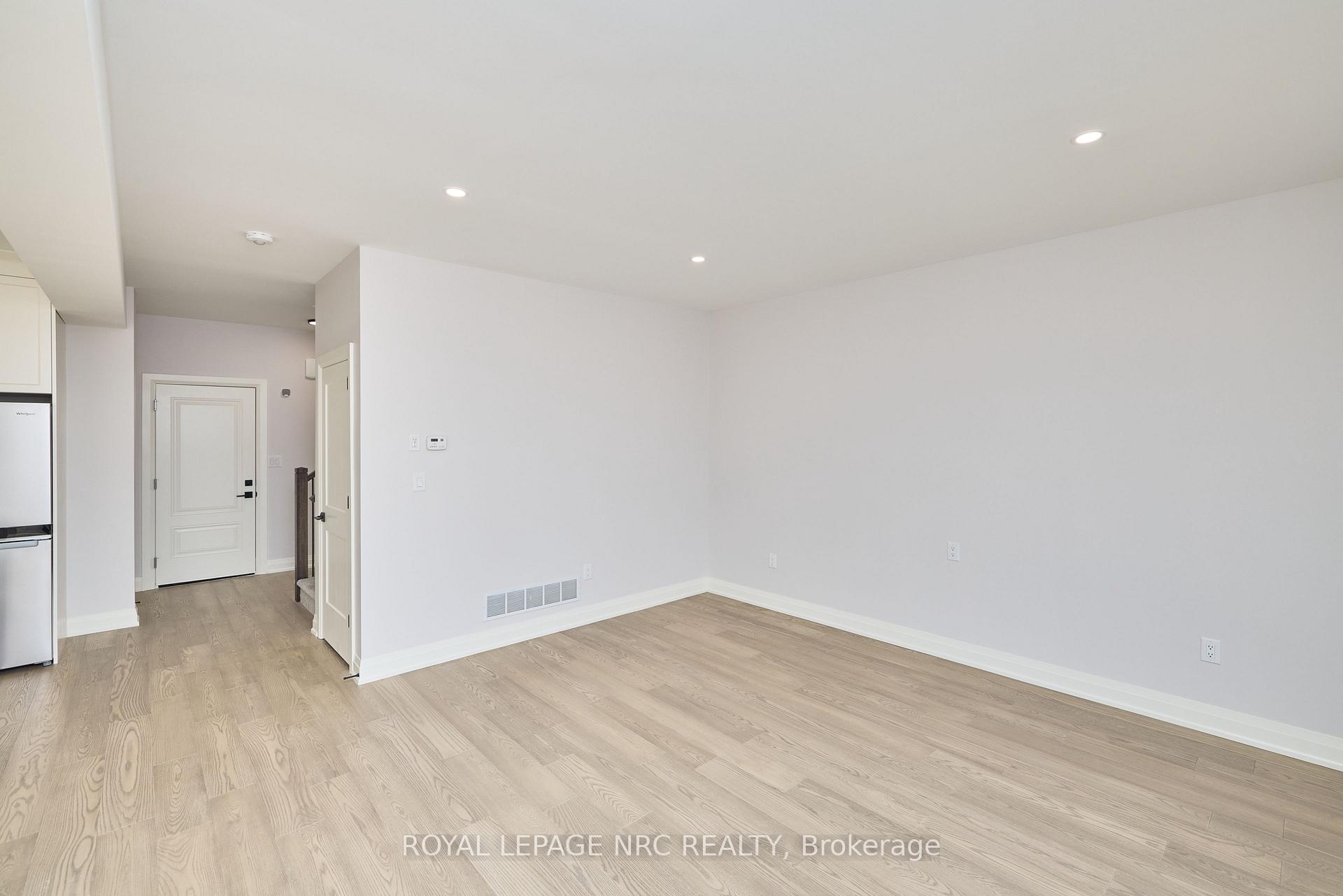 Photo 8 of 196 Hodgkins Avenue, Thorold, Allanburg/Thorold South — HOMEH