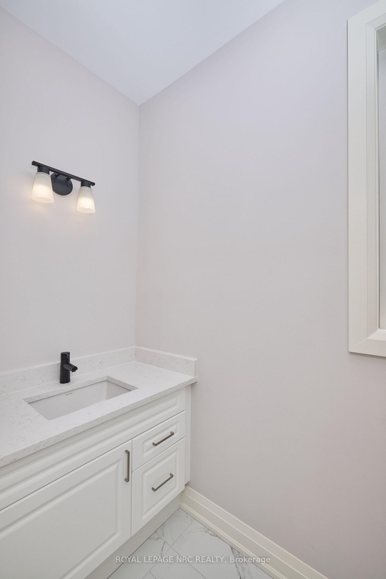 Photo 13 of 196 Hodgkins Avenue, Thorold, Allanburg/Thorold South — HOMEH