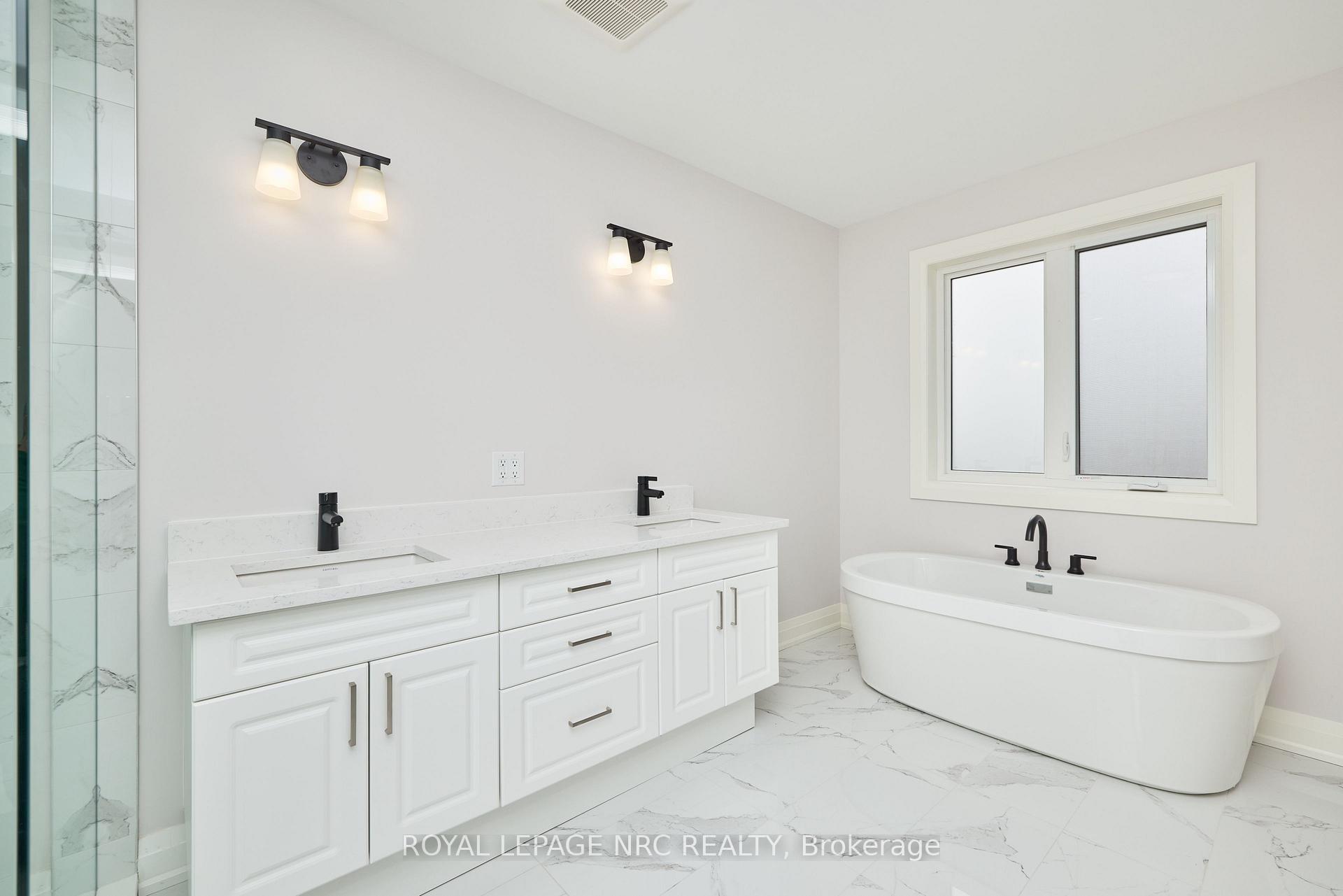 Photo 21 of 196 Hodgkins Avenue, Thorold, Allanburg/Thorold South — HOMEH