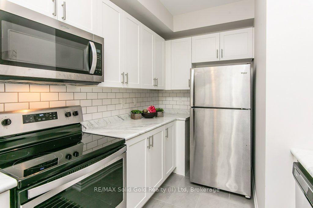 Photo 12 of Unit 48, 403 Westwood Drive, Kitchener, Westmount - Waterloo — HOMEH