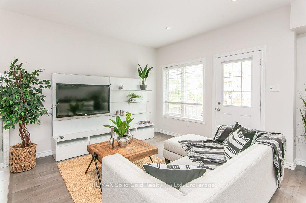 Photo 18 of Unit 48, 403 Westwood Drive, Kitchener, Westmount - Waterloo — HOMEH