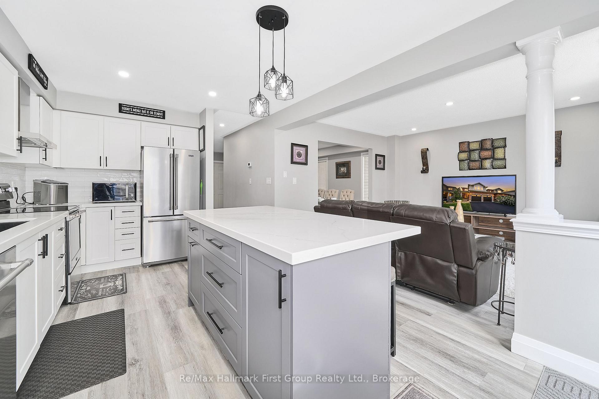 Photo 14 of 93 Trudeau Drive, Clarington, Bowmanville — HOMEH