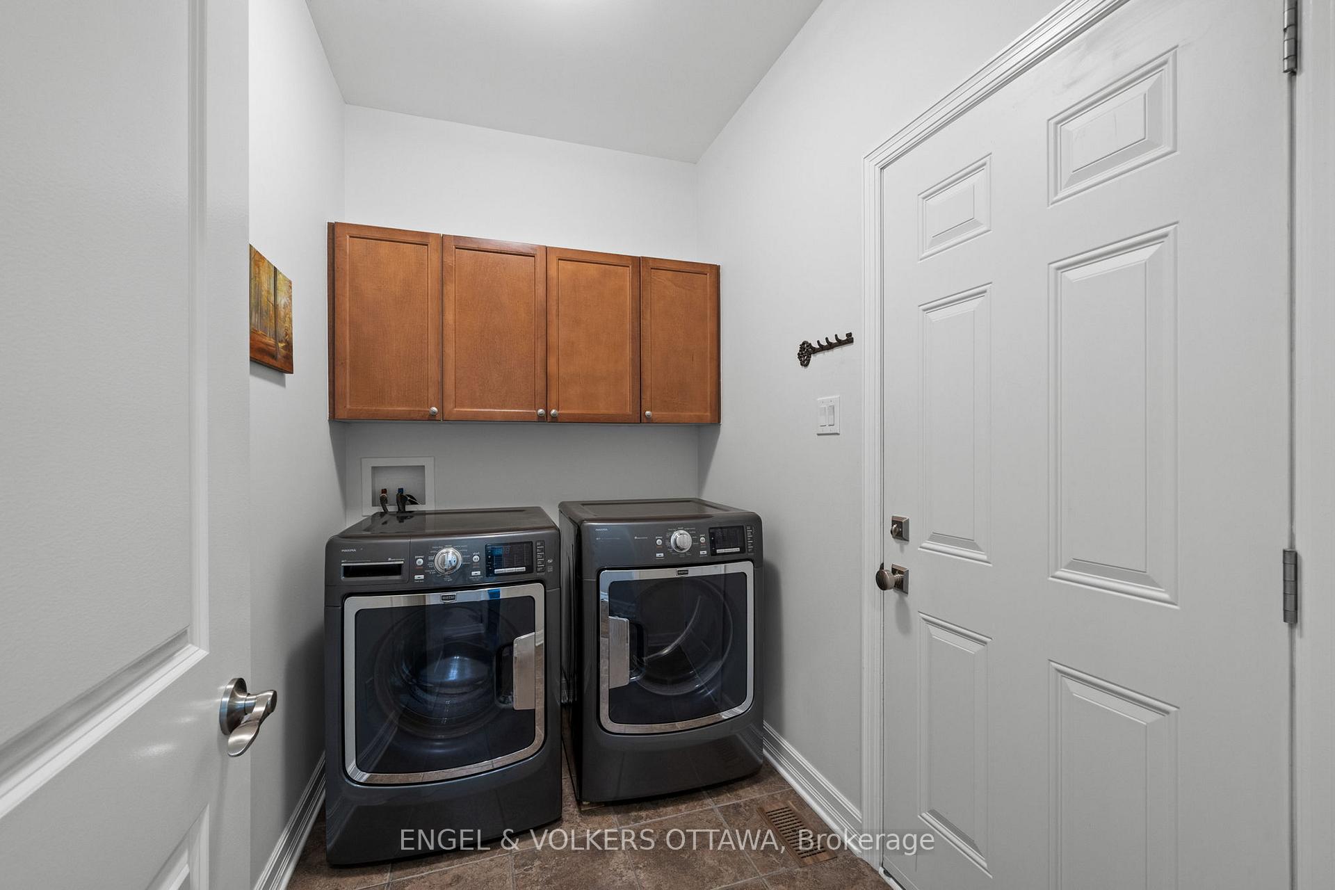 Photo 27 of 557 Tullamore Street, Ottawa, Riverside South — HOMEH