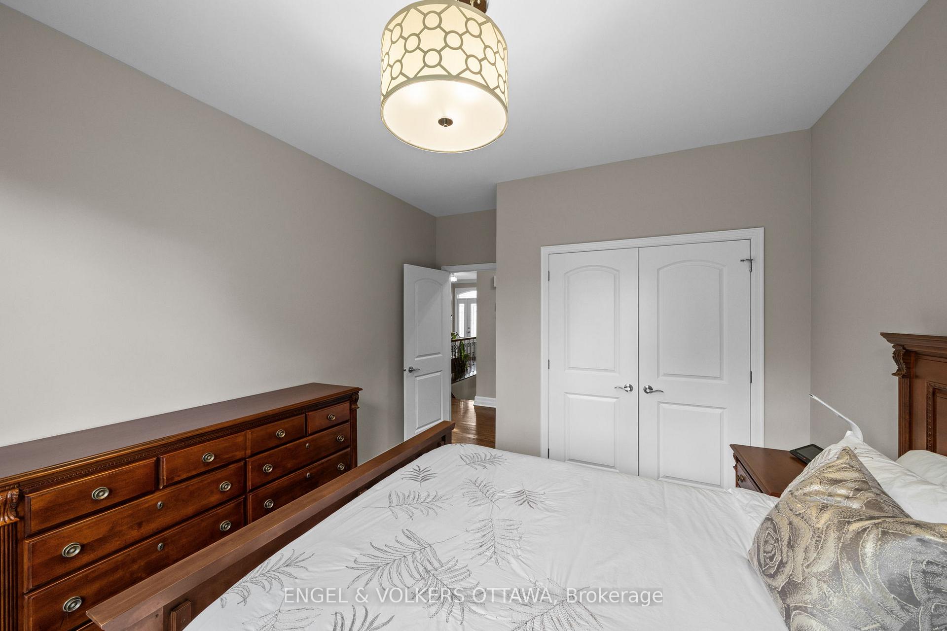 Photo 29 of 557 Tullamore Street, Ottawa, Riverside South — HOMEH