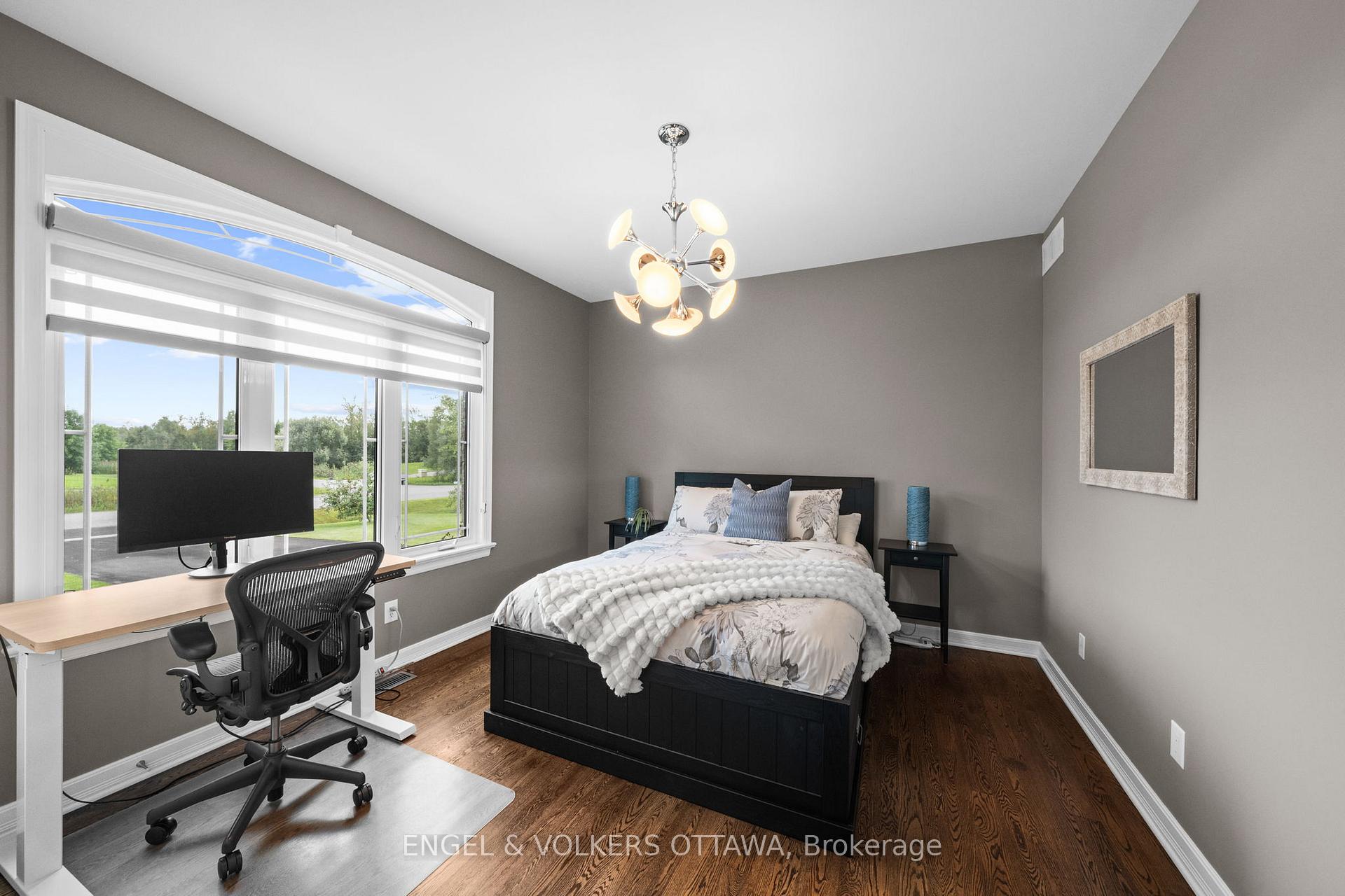 Photo 31 of 557 Tullamore Street, Ottawa, Riverside South — HOMEH